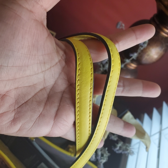 Michael Kors TOTE GM - Picture 4 of 8